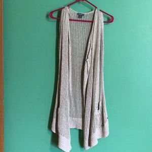 Sleeveless Cardigan